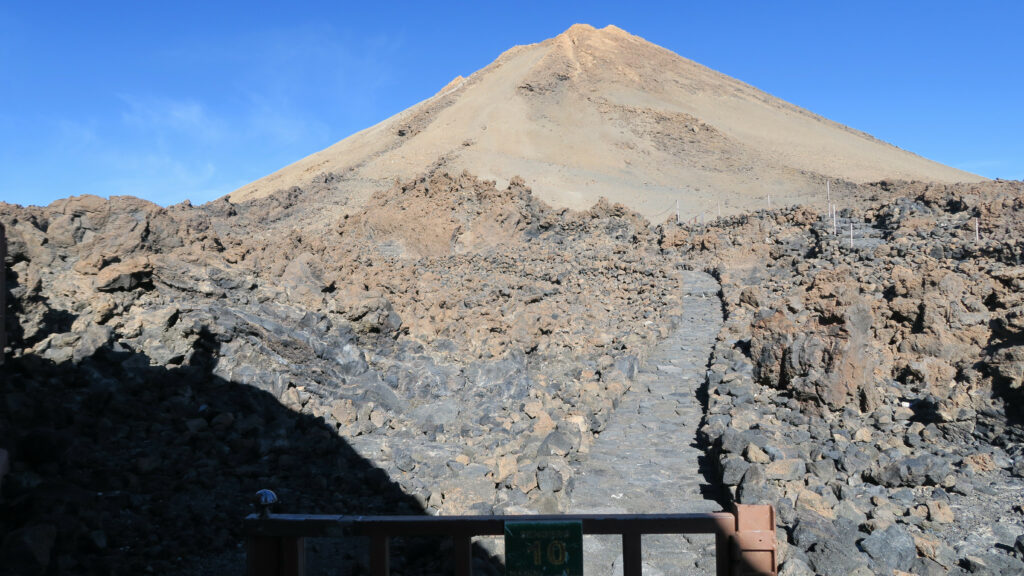 Gipfelaufbau des Teide