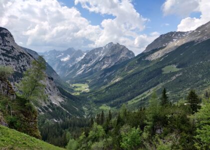 Von der Hochlandhütte zum Karwendelhaus (2)